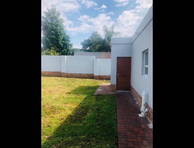 3 BEDROOM HOUSE FOR SALE IN FONTAINEBLEAU